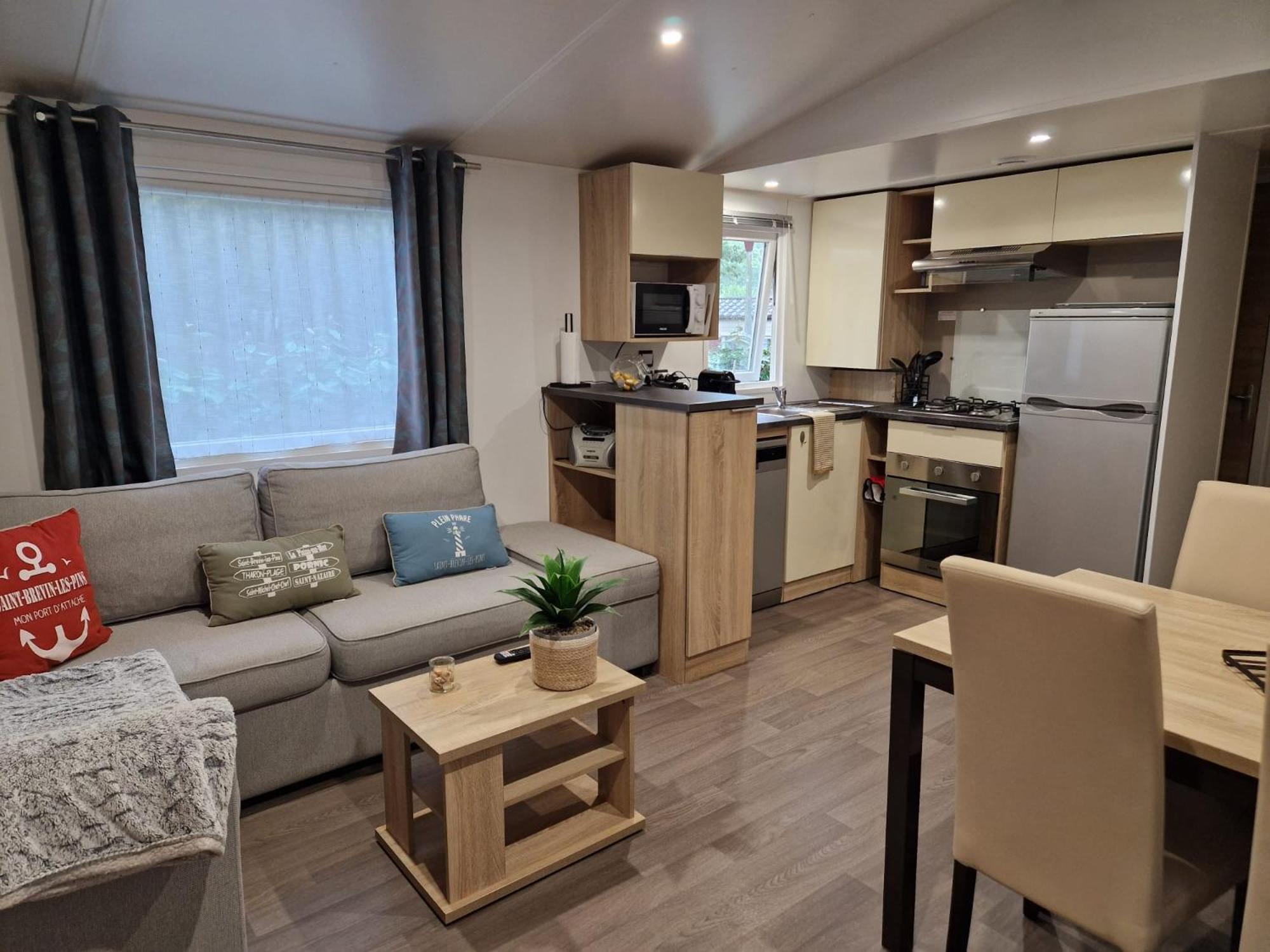 Mobil Home Tout Confort 3 Chambres Camping Les Pierres Couchees Saint-Brevin-les-Pins 외부 사진